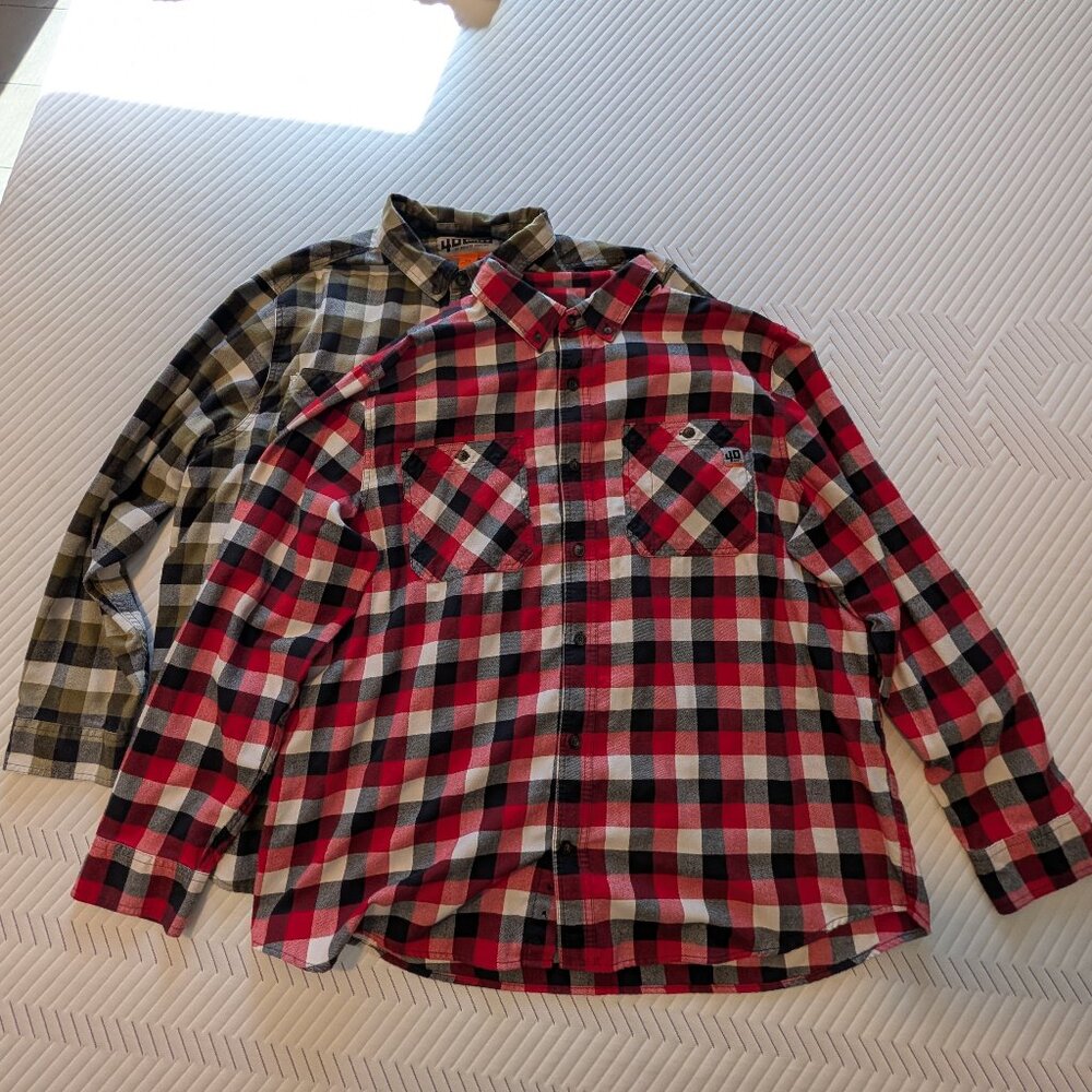 Lot of 2: Duluth Trading Co 40 Grit Flannel Men's Long Sleeve Shirts
